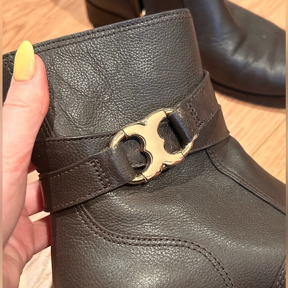 Tory Burch short leather boots - Picture 6 of 6